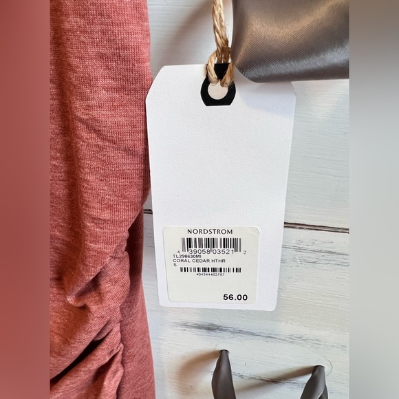 NWT Leith Dress - Picture 3 of 4